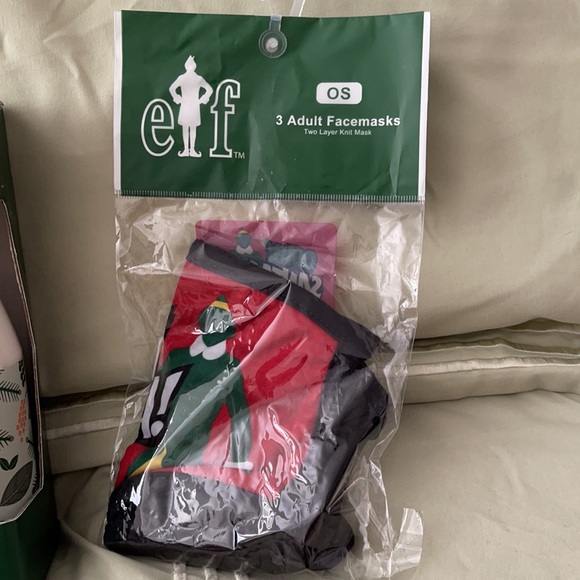 Ever Spring Holiday Hand Care Set & ELF masks - Picture 5 of 7